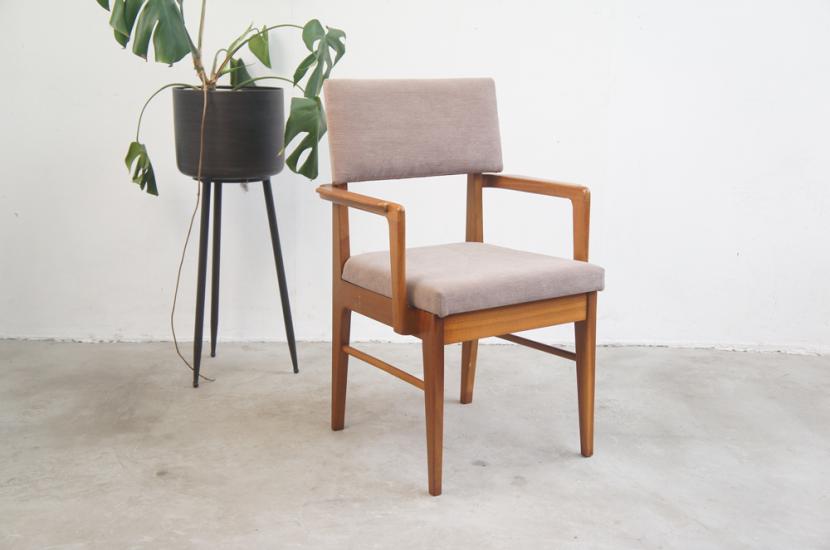 イギリスヴィンテージ モダン ダイニングチェア ②