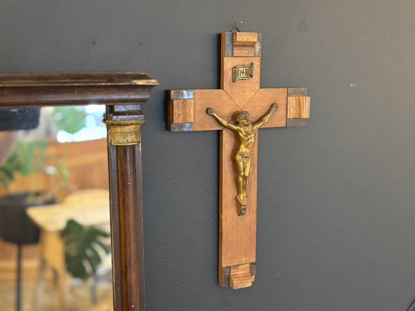 フランスアンティーク　十字架キリスト像 F