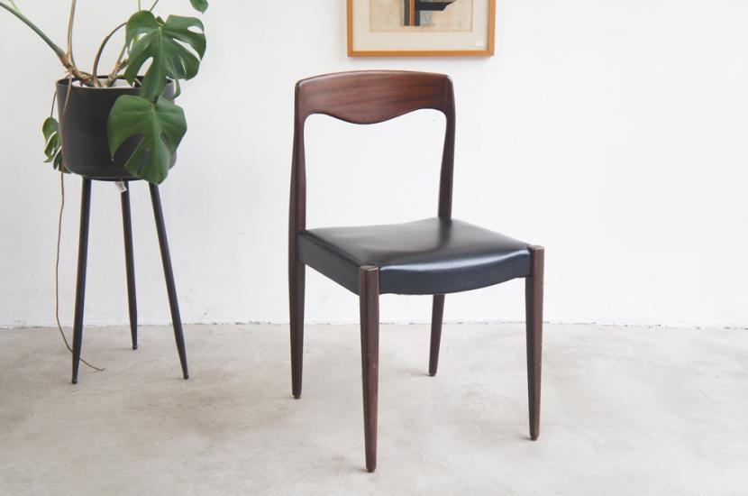 ヴィンテージ　モダンダイニングチェア ①