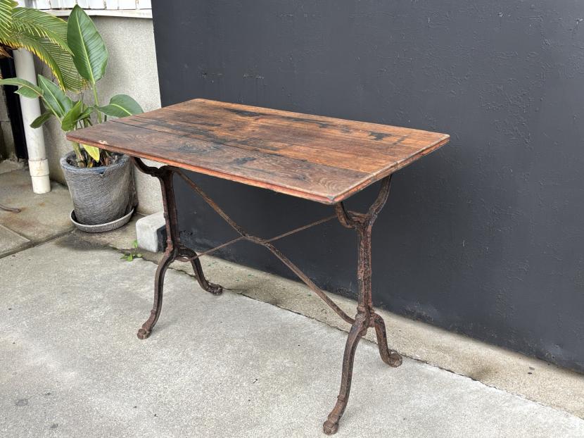 フランスアンティーク アイアンレッグ カフェテーブル/ビストロテーブル
