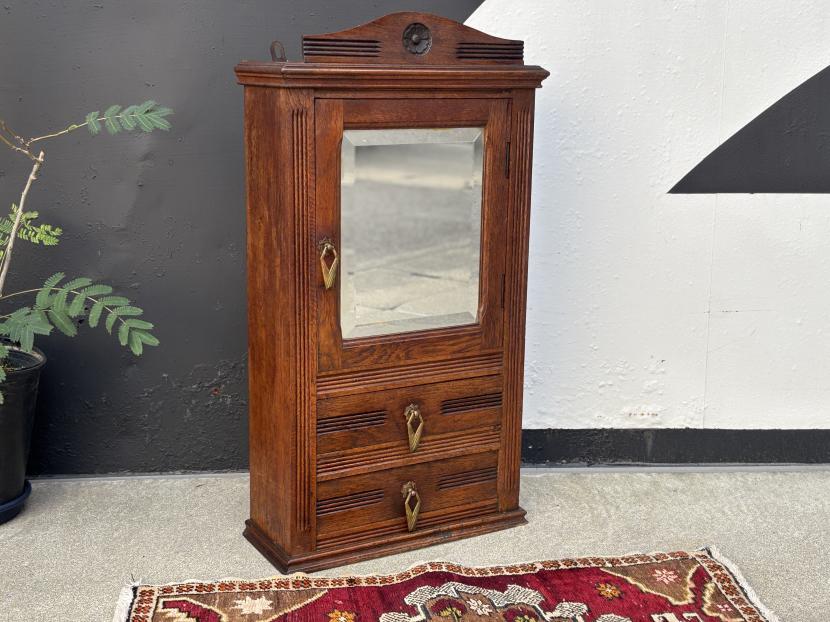 フランスアンティーク　薬棚/ウォールキャビネット