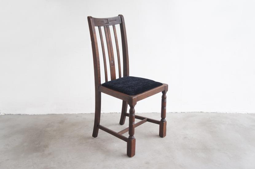 イギリスアンティーク　ダイニングチェア　④