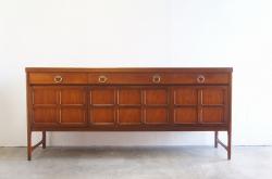 イギリスヴィンテージ　NATHANサイドボード