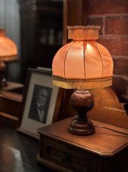 フランスアンティーク　クラシックテーブルランプ B