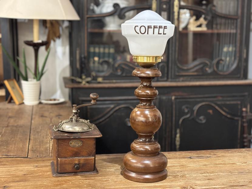 フランスアンティーク COFFEEサインテーブルランプ