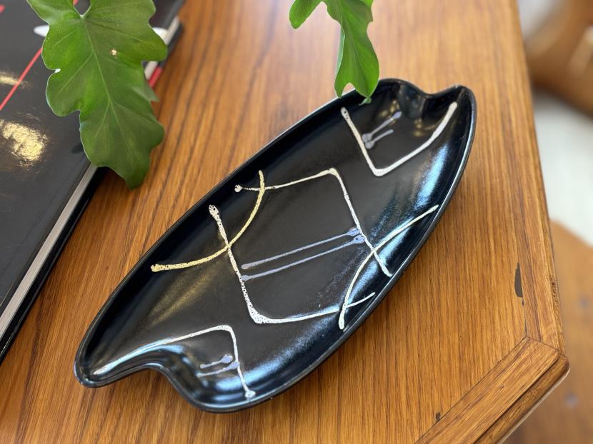 ドイツヴィンテージ　1950s　Dümler & Breiden社製 セラミックトレイ/小物入れ