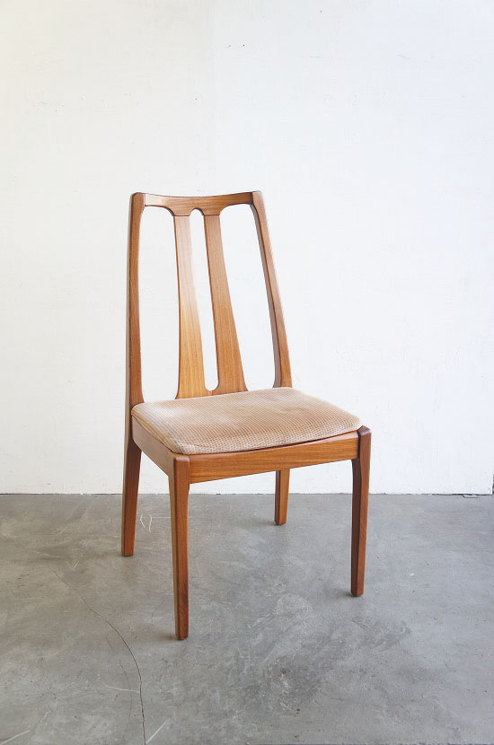 イギリスヴィンテージ　Nathanネイサンダイニングチェア①